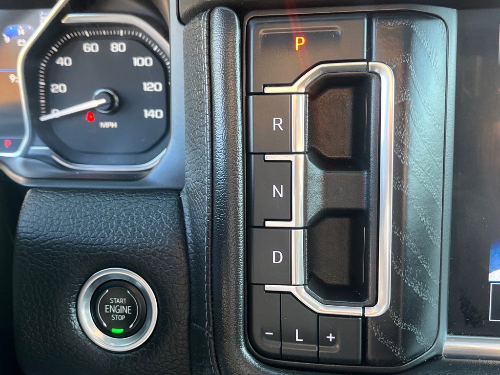 Used 2021 GMC Yukon Denali image 11