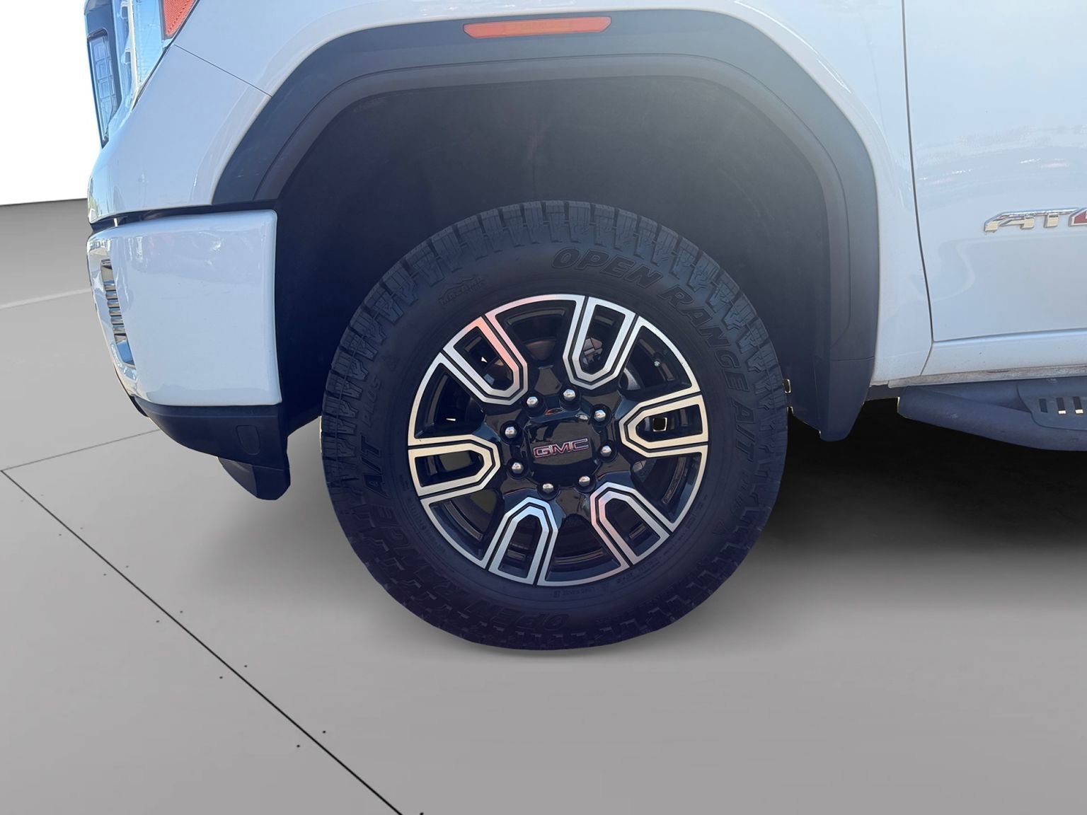 Used 2023 GMC Sierra 2500 AT4 w/ Gooseneck/5TH Wheel Package AWD/4WD image 9