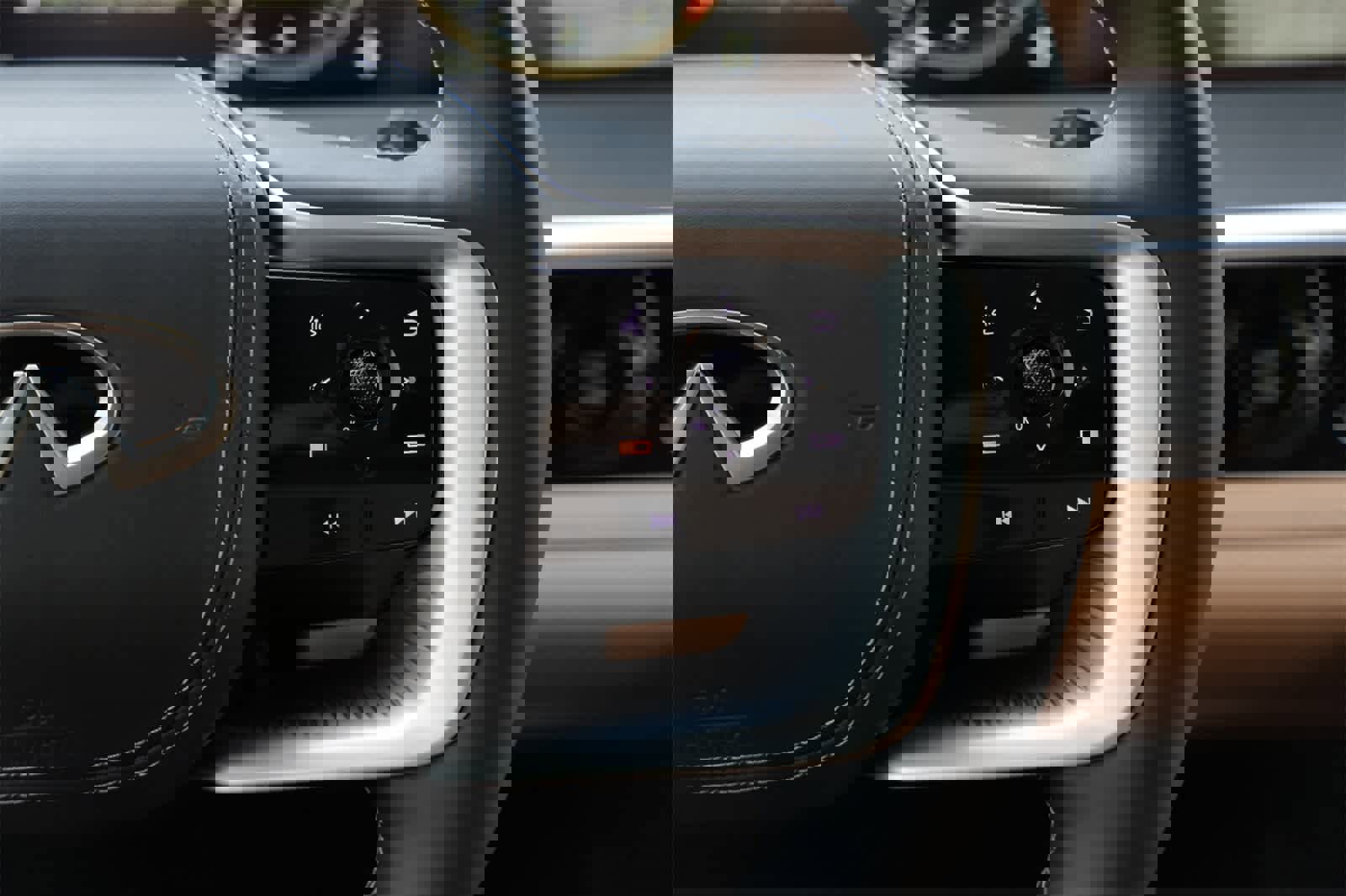 New 2025 INFINITI QX80 Sensory w/ Premium Cargo Package image 11