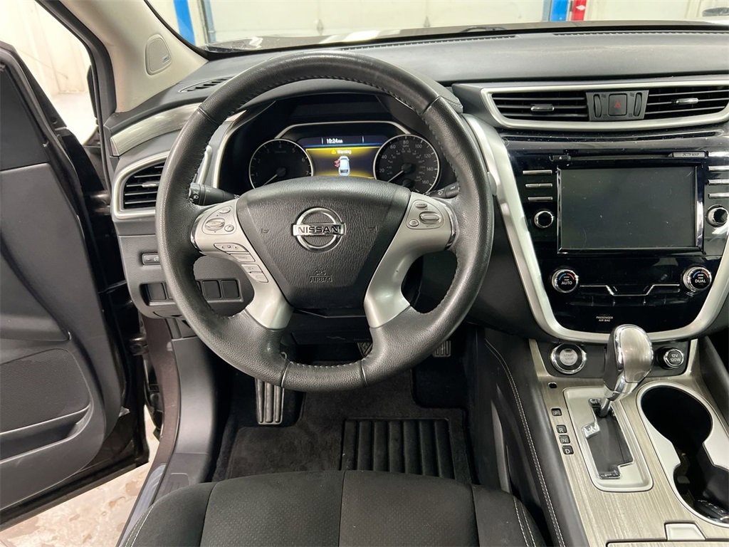 Used 2017 Nissan Murano SV w/ Premium Plus Package image 21