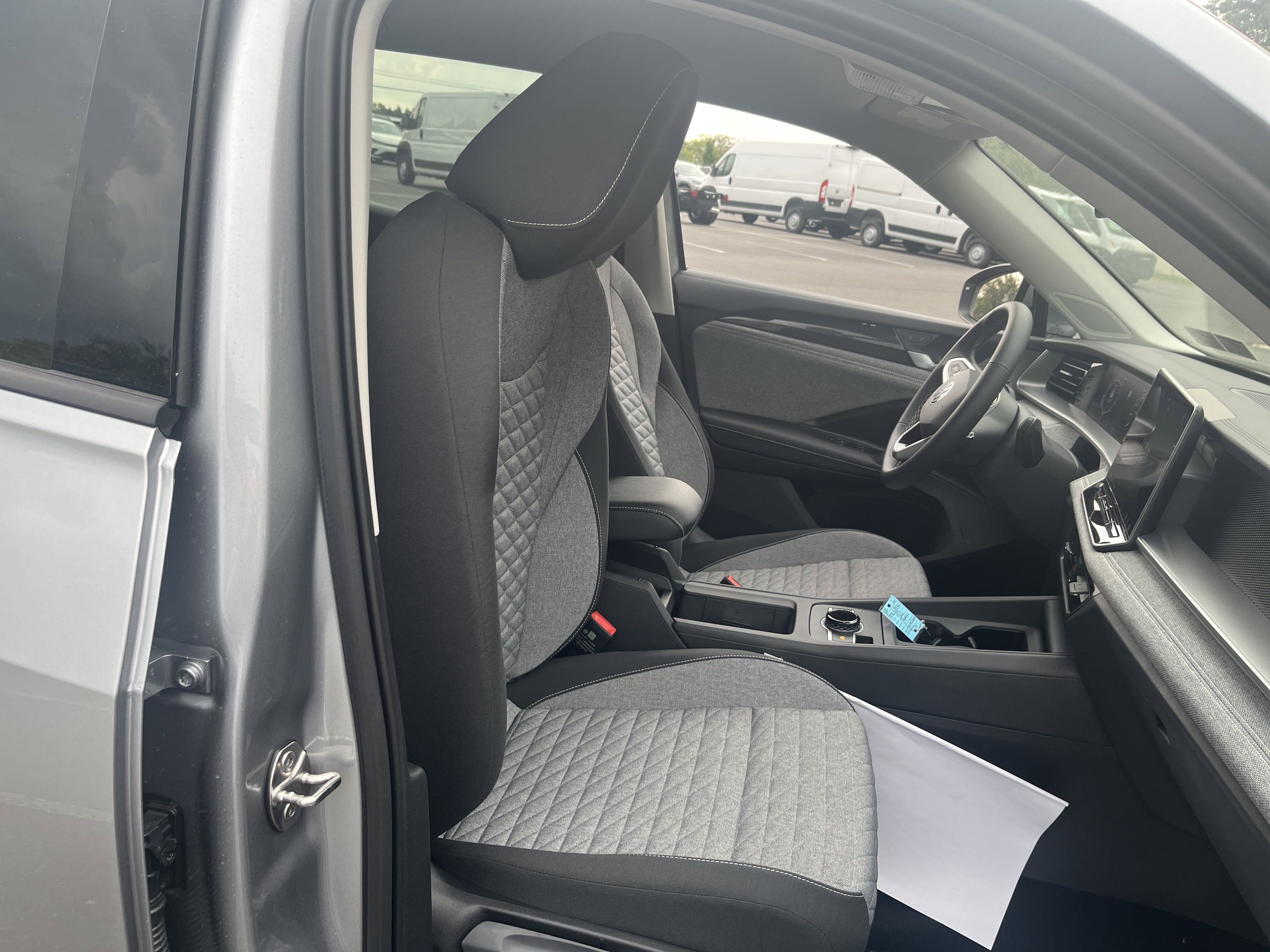 New 2025 Volkswagen Tiguan S image 12