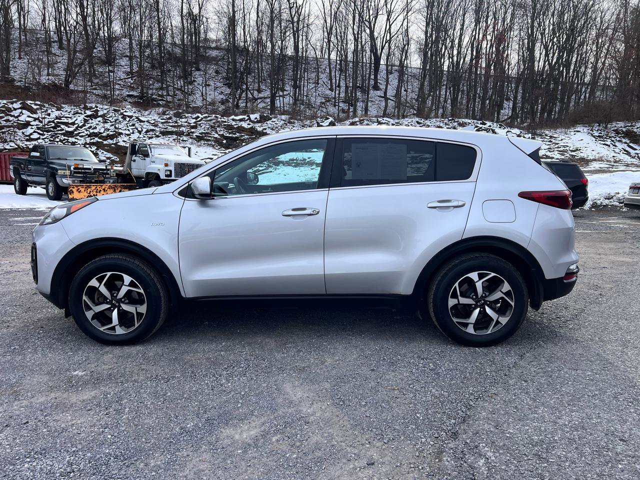 Used 2020 Kia Sportage LX image 4