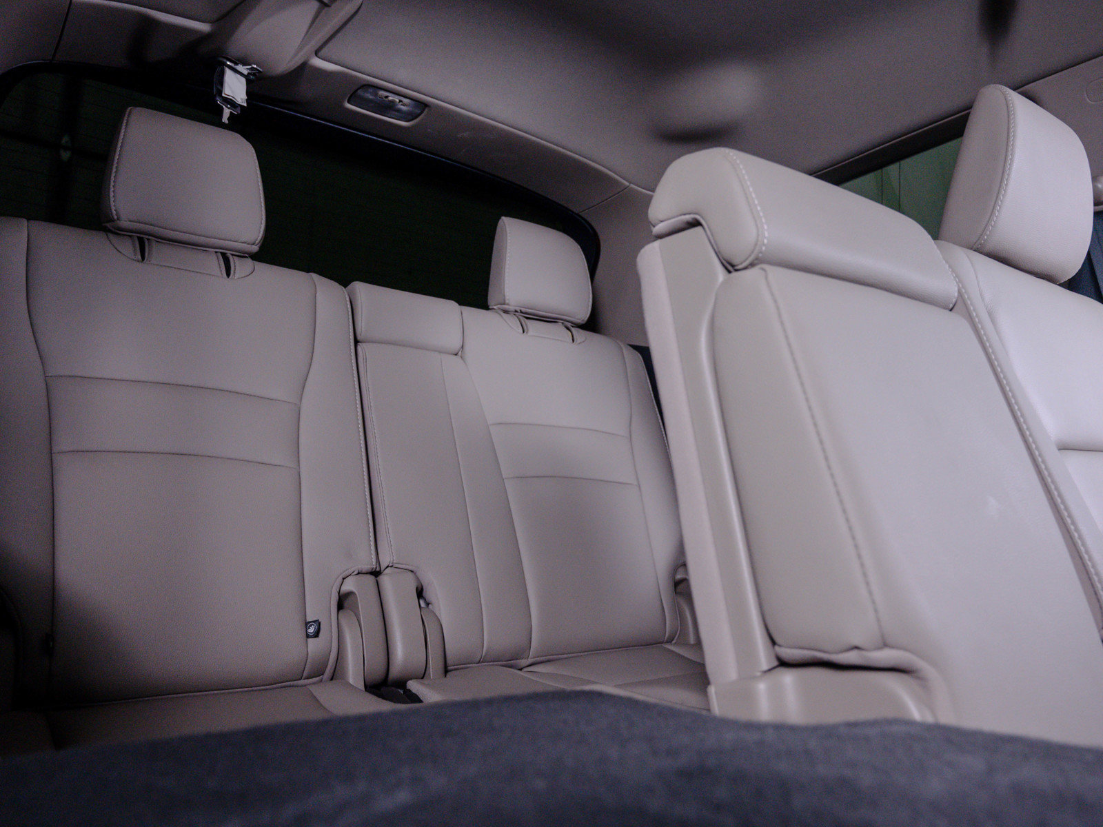 Used 2018 Honda Pilot Touring image 12