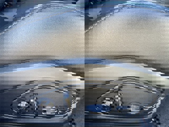 Used 2020 Porsche Taycan 4S image 26