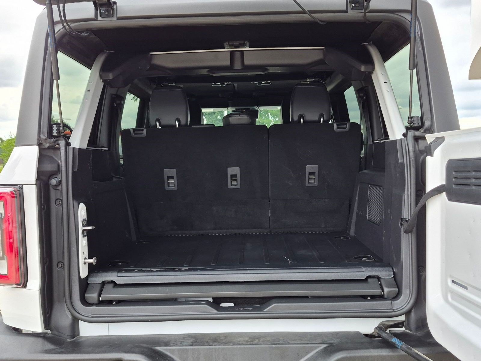 Used 2023 Ford Bronco Wildtrak AWD/4WD image 21