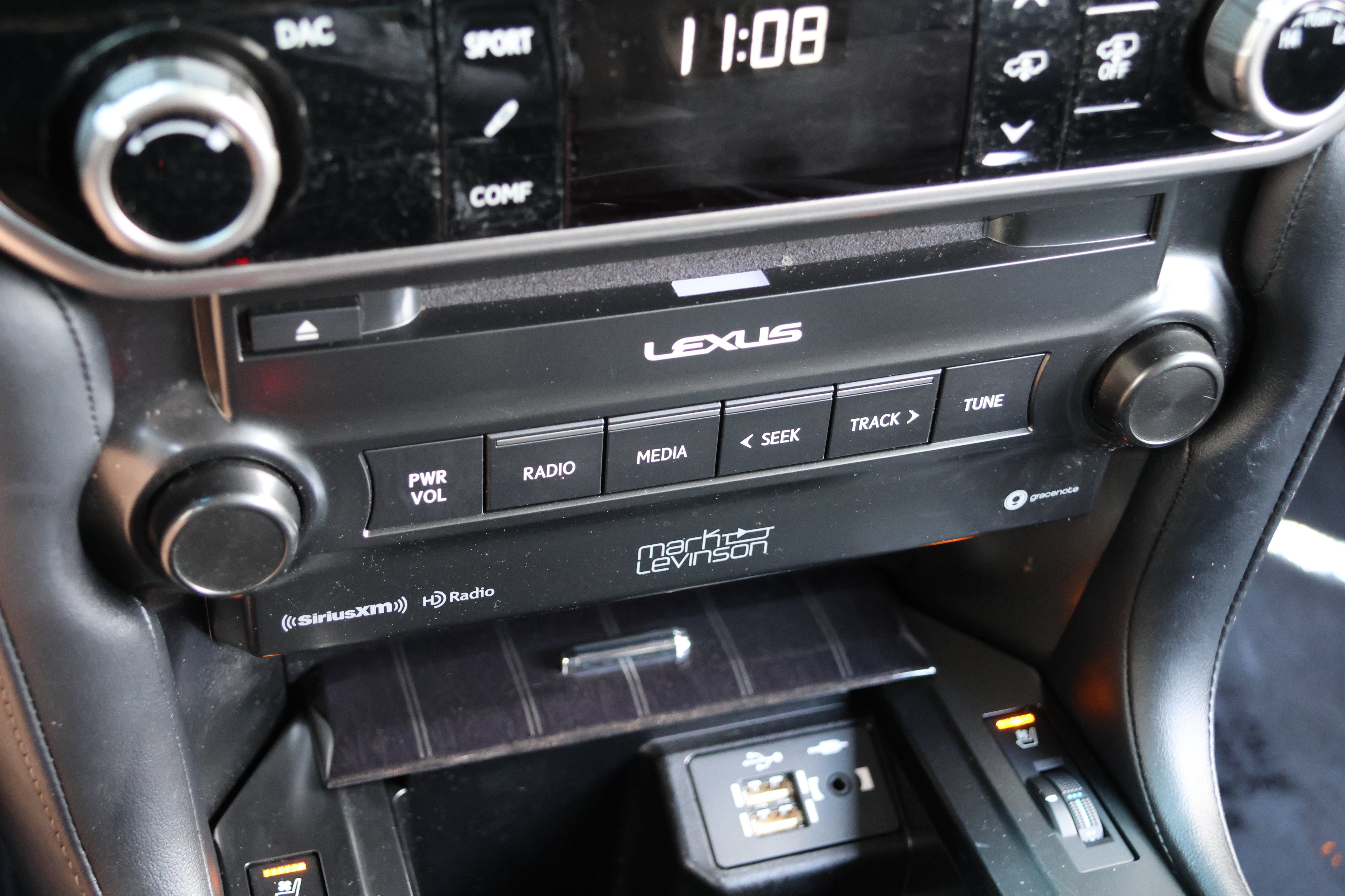 Certified 2023 Lexus GX 460 Luxury w/ Sport Design Package AWD/4WD image 24
