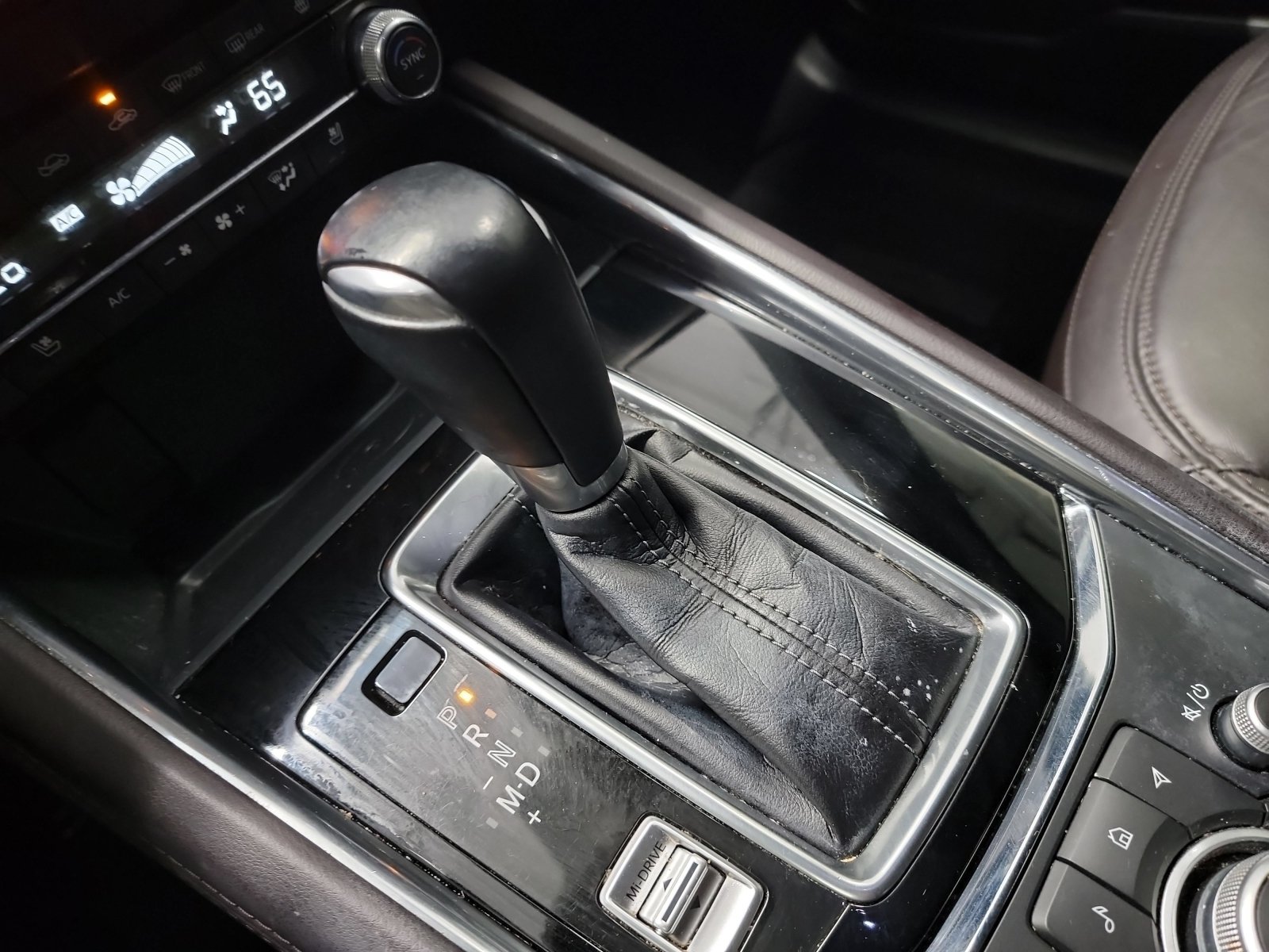 Used 2022 MAZDA CX-5 Signature AWD/4WD image 27
