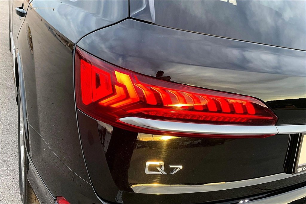 Used 2023 Audi Q7 3.0T Premium Plus image 31