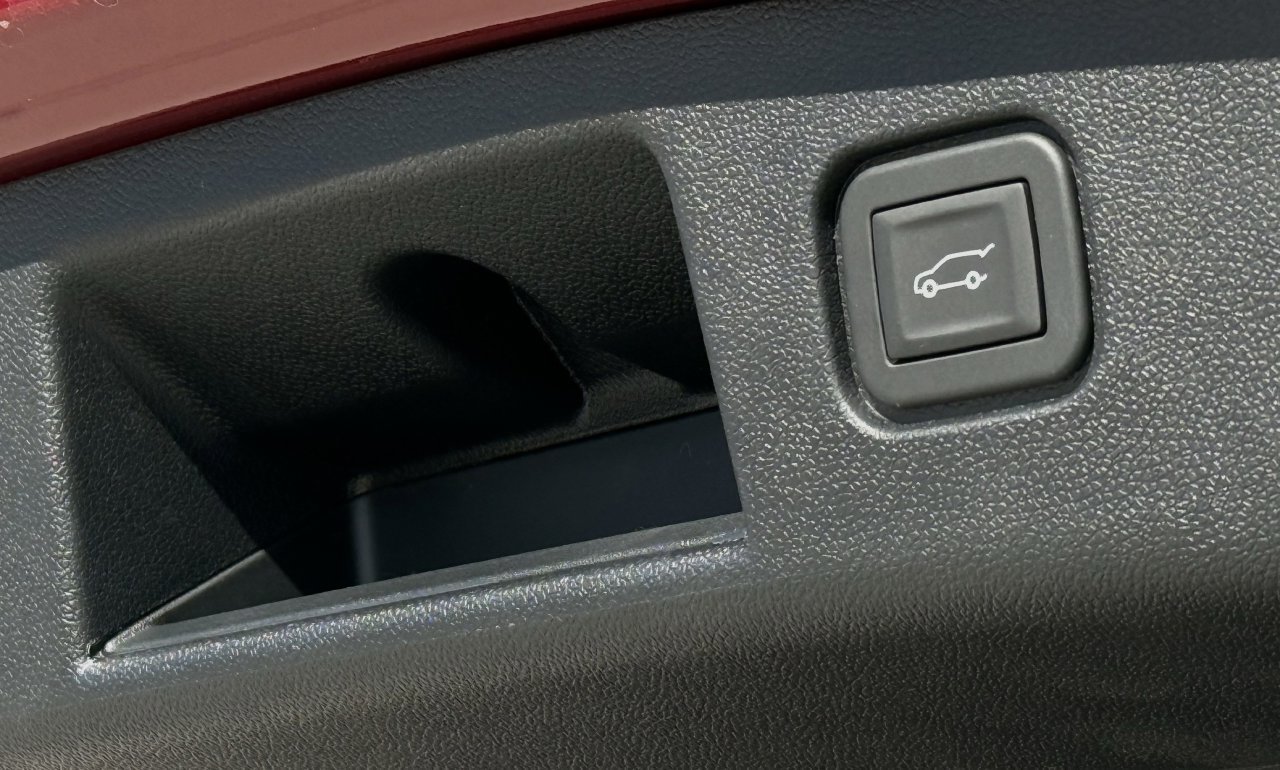 New 2026 Chevrolet Blazer EV LT w/ Super Cruise Package FWD image 28