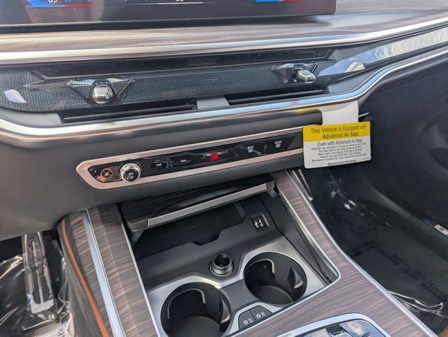 New 2027 BMW X7 xDrive40i w/ Executive Package AWD/4WD image 23