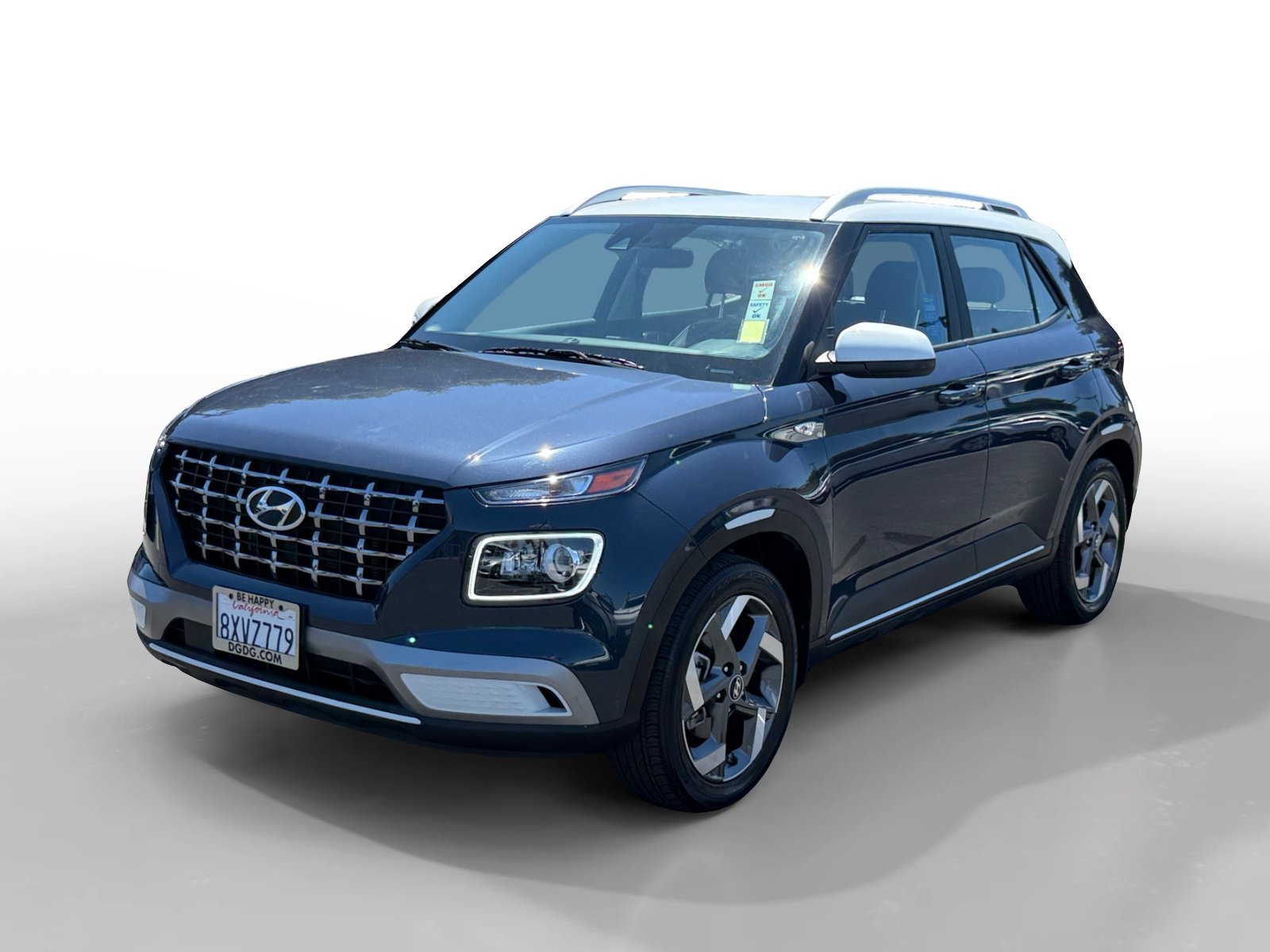 Certified 2021 Hyundai Venue FWD image 1