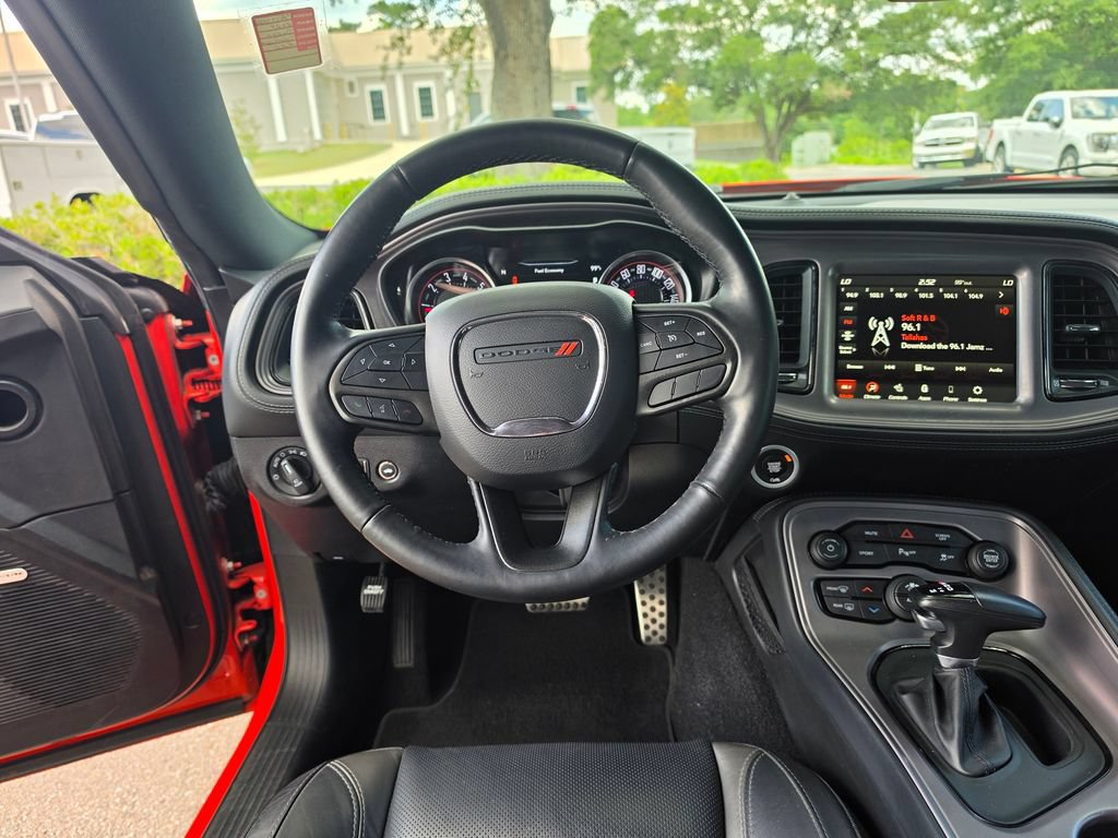Used 2023 Dodge Challenger SXT w/ Plus Package RWD image 9