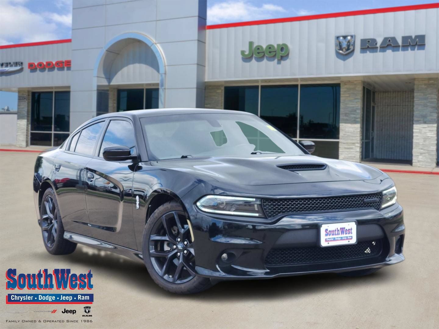 Used 2022 Dodge Charger R/T w/ Blacktop Package