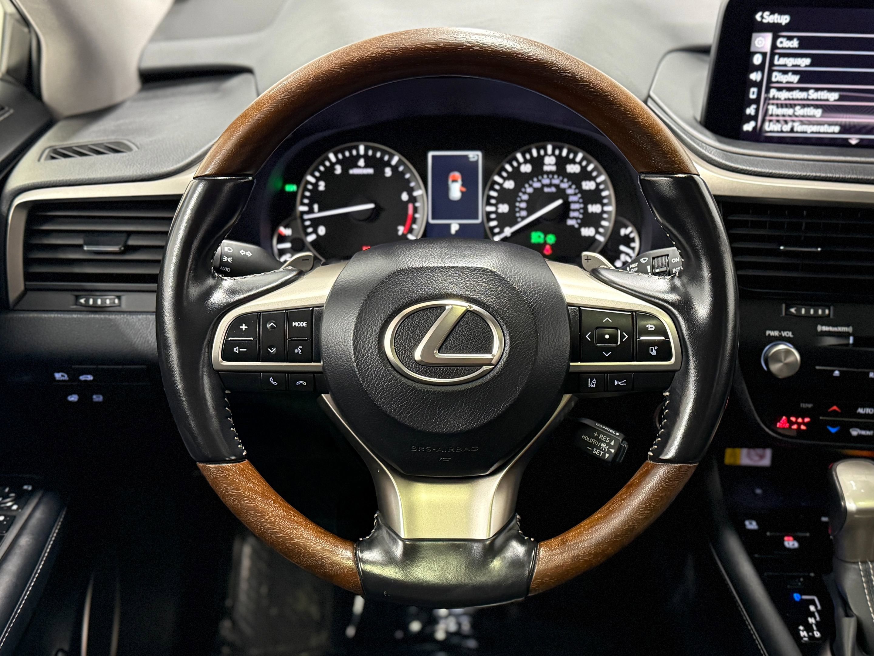 Used 2022 Lexus RX 350L Premium w/ Premium Package AWD/4WD image 17