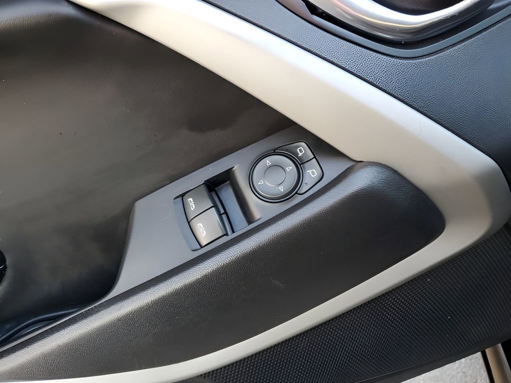 Used 2017 Chevrolet Camaro LT image 19