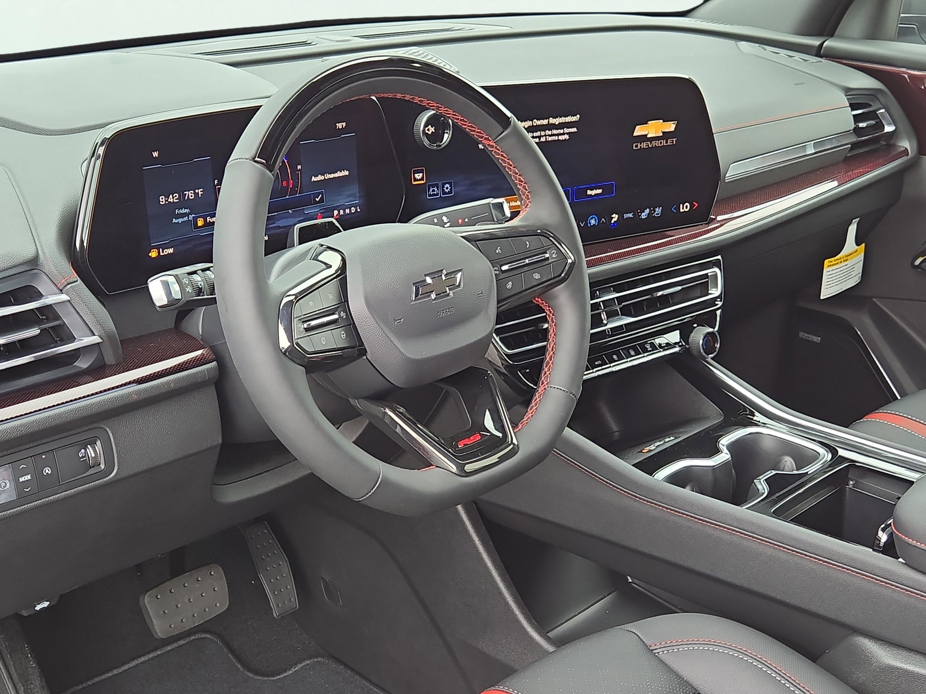 New 2026 Chevrolet Traverse RS image 18