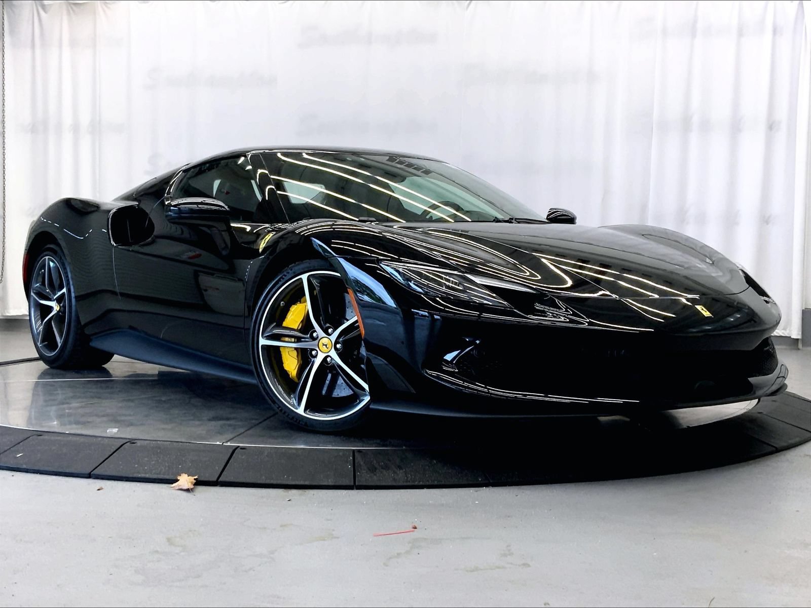 Used 2023 Ferrari 296 GTB RWD image 1