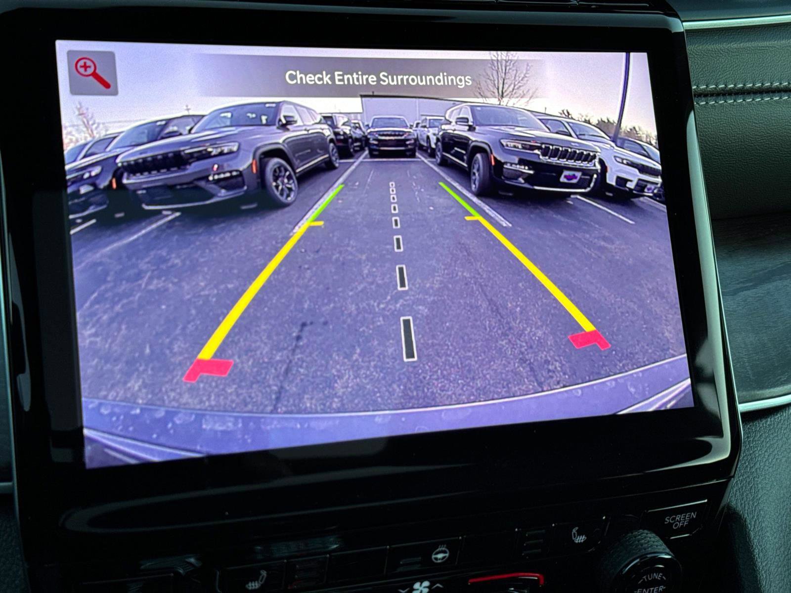 New 2025 Jeep Grand Cherokee Limited image 17