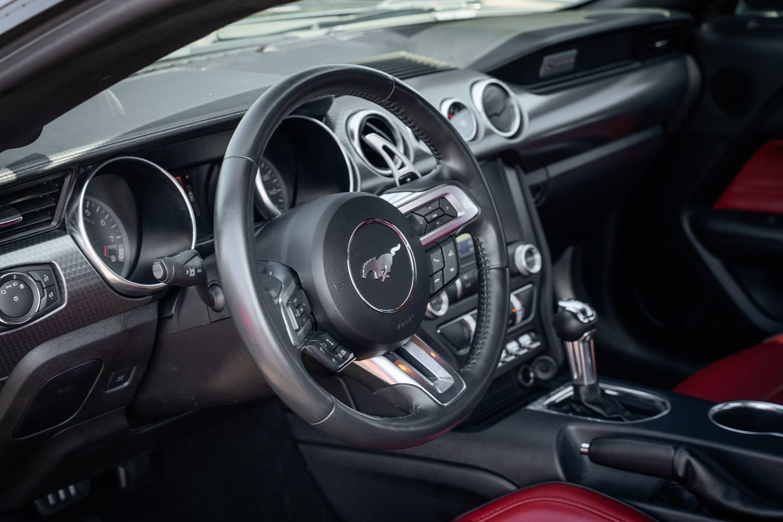 Used 2021 Ford Mustang GT w/ GT Performance Package RWD image 29