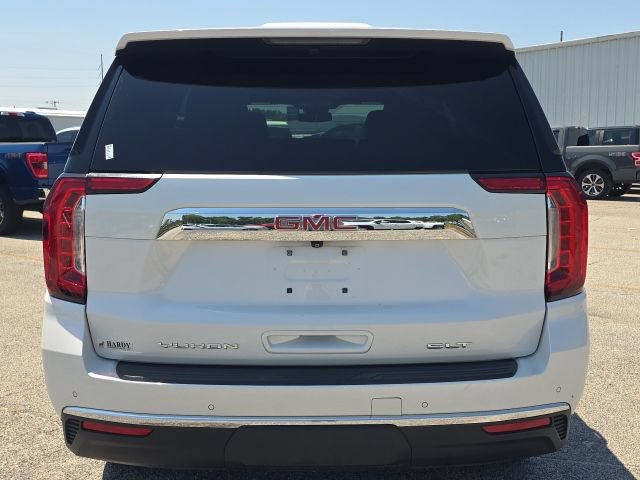 Used 2023 GMC Yukon SLT AWD/4WD image 4