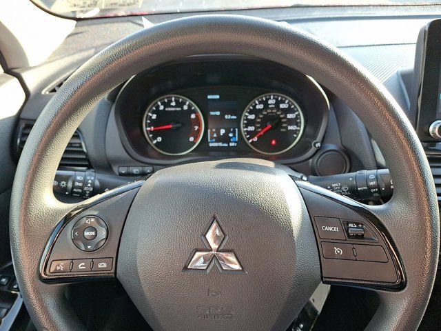 Used 2023 Mitsubishi Eclipse Cross LE image 23