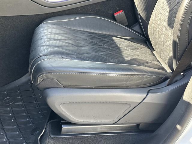 Certified 2025 Mercedes-Benz Maybach GLS 600 4MATIC image 18