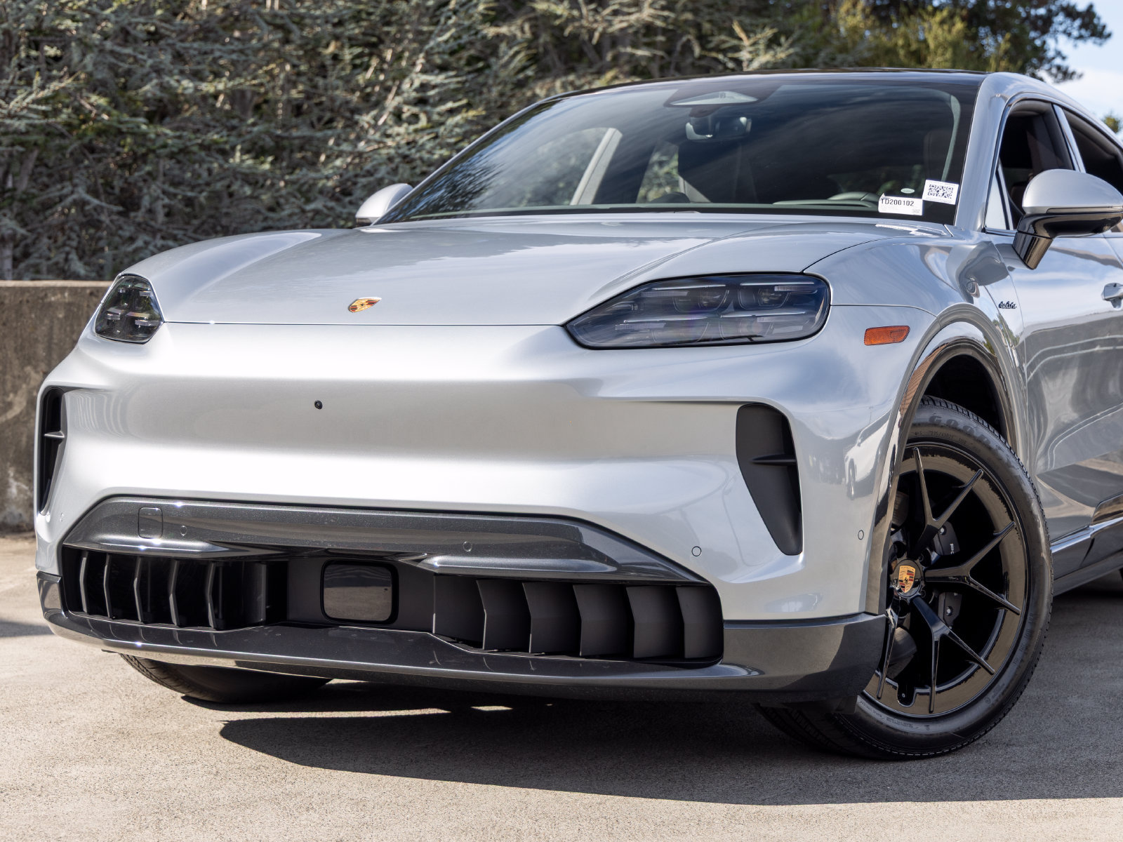 New 2026 Porsche Cayenne Electric Coupe AWD/4WD image 7
