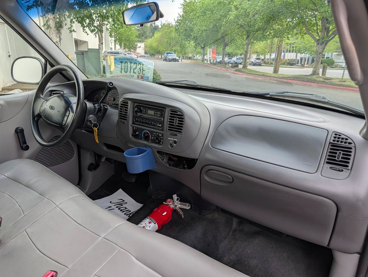 Used 1999 Ford F150 Lariat RWD image 10