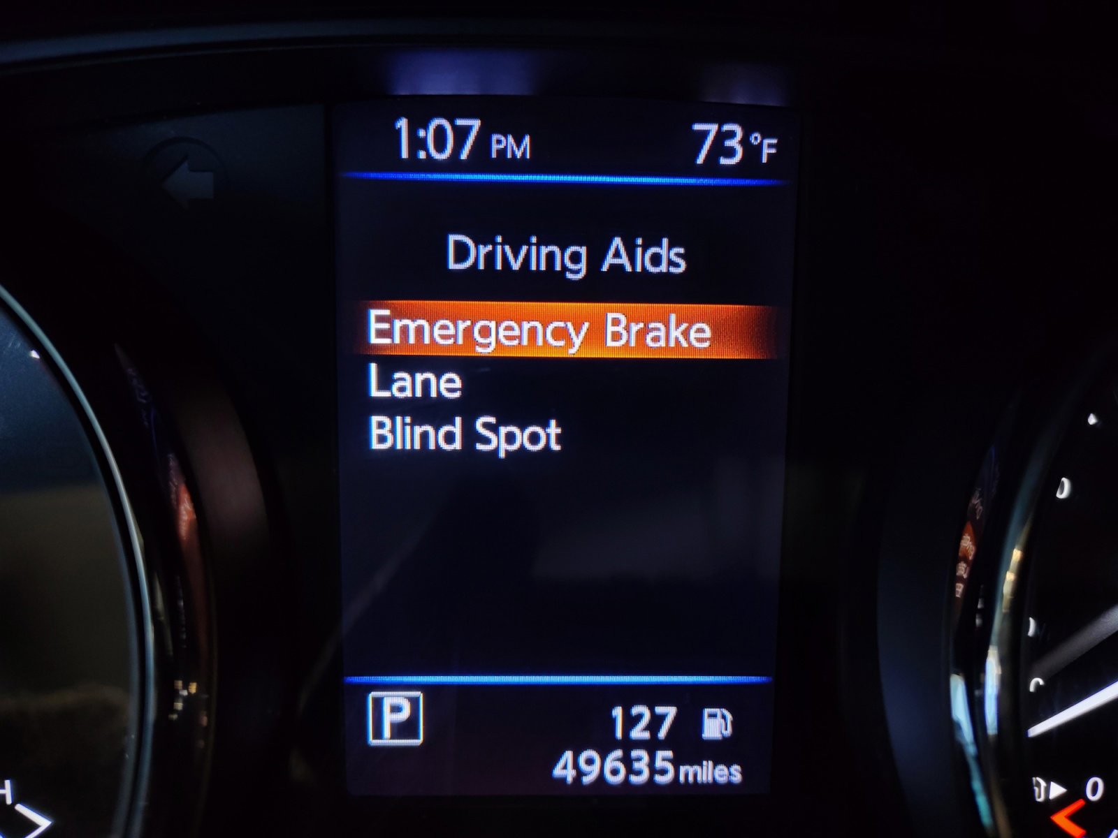 Used 2020 Nissan Rogue SV image 4