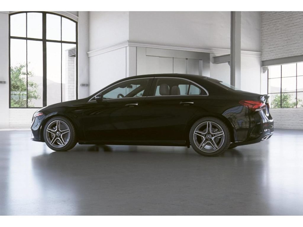 Certified 2020 Mercedes-Benz A 220 4MATIC image 33