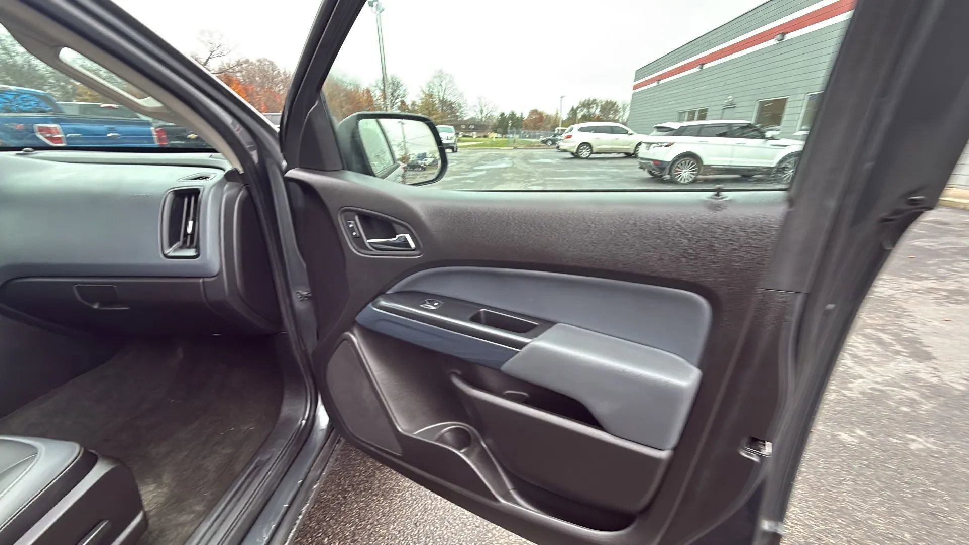 Used 2016 Chevrolet Colorado Z71 image 16