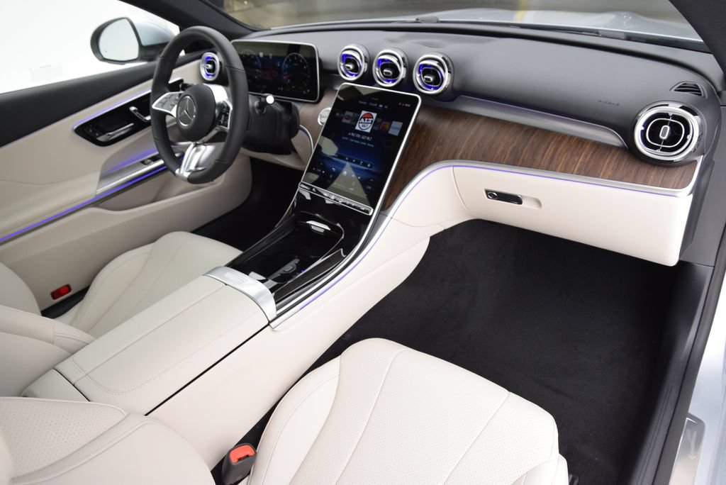 New 2026 Mercedes-Benz CLE 300 4MATIC Coupe image 15