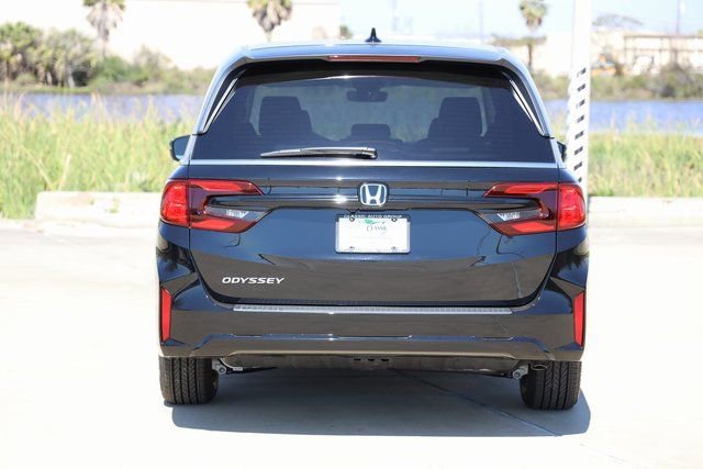 New 2026 Honda Odyssey EX-L image 7