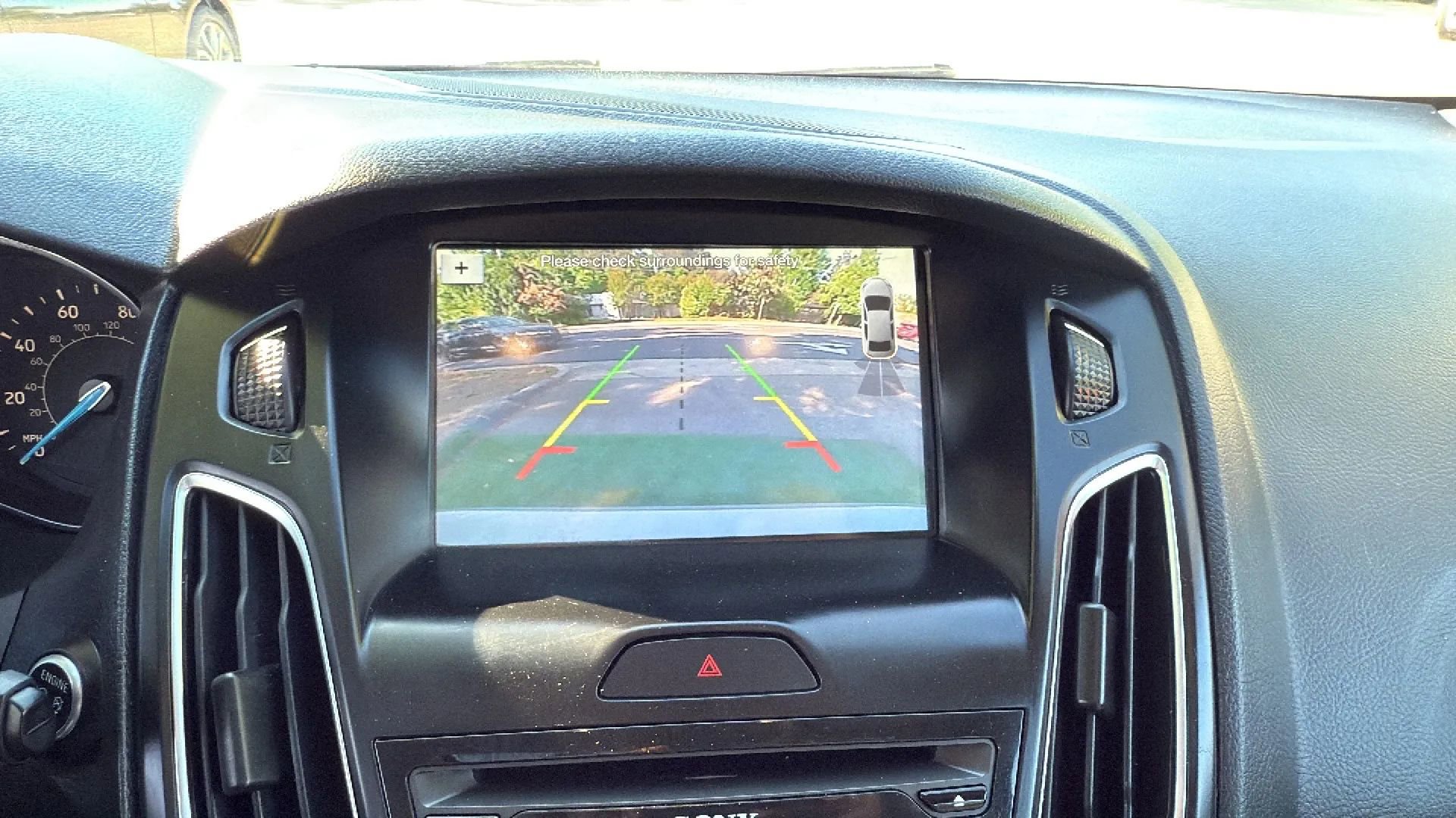 Used 2018 Ford Focus Titanium FWD image 33