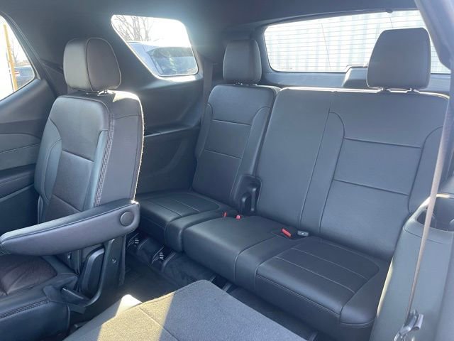 Used 2022 Chevrolet Traverse High Country AWD/4WD image 16