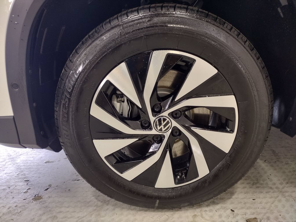 New 2026 Volkswagen Tiguan S AWD/4WD image 5