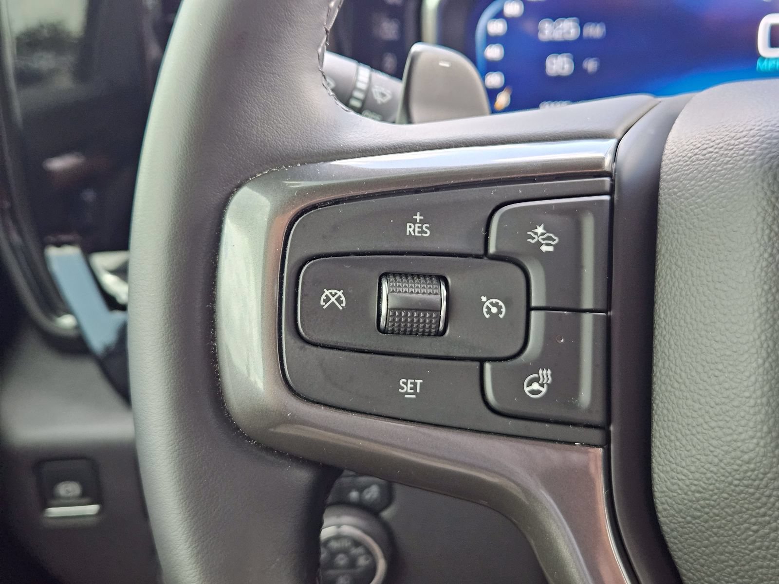 Certified 2025 Chevrolet Silverado 1500 ZR2 w/ Technology Package AWD/4WD image 25