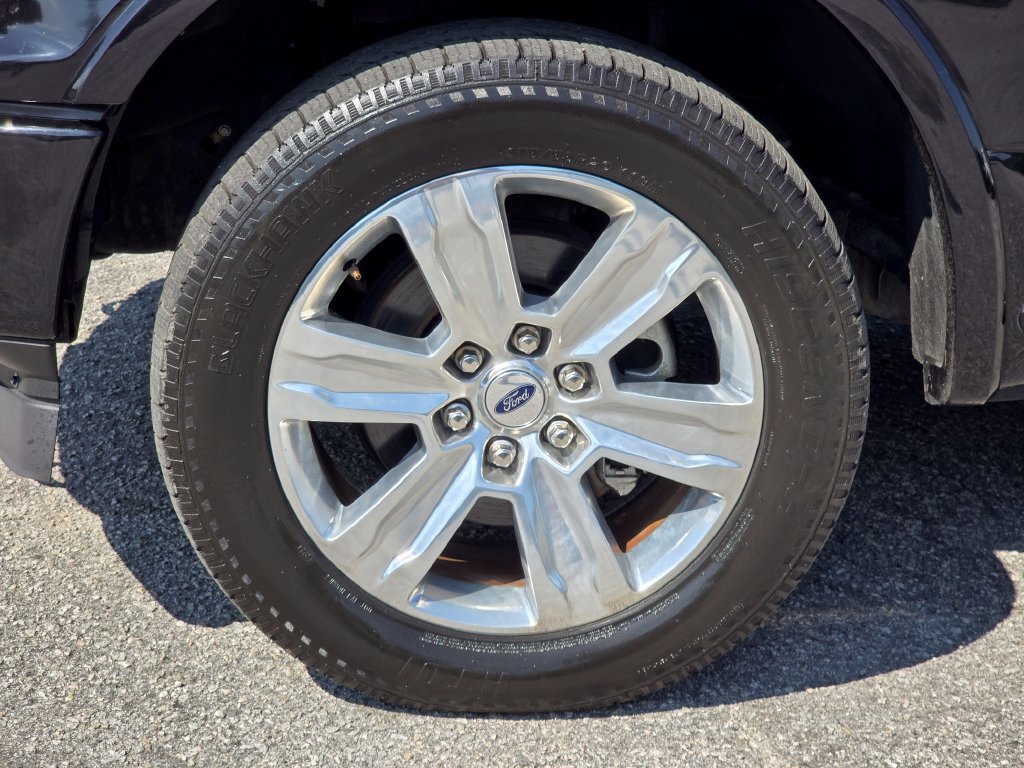 Used 2020 Ford F150 Platinum w/ Equipment Group 701A Luxury AWD/4WD image 26