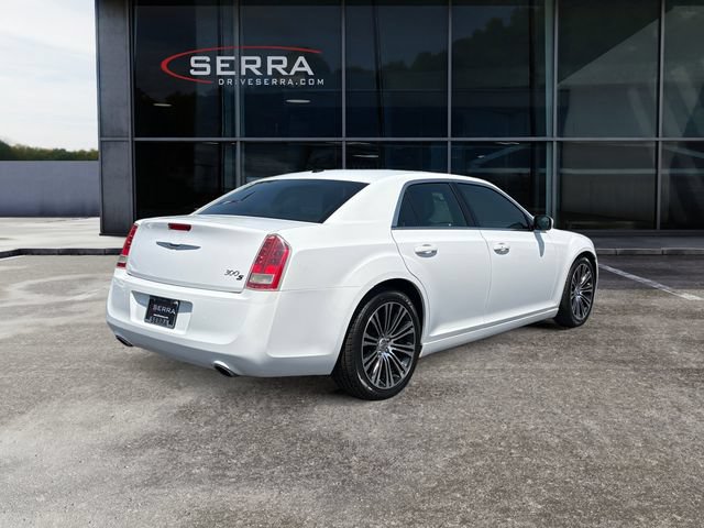 Used 2014 Chrysler 300 S RWD image 5