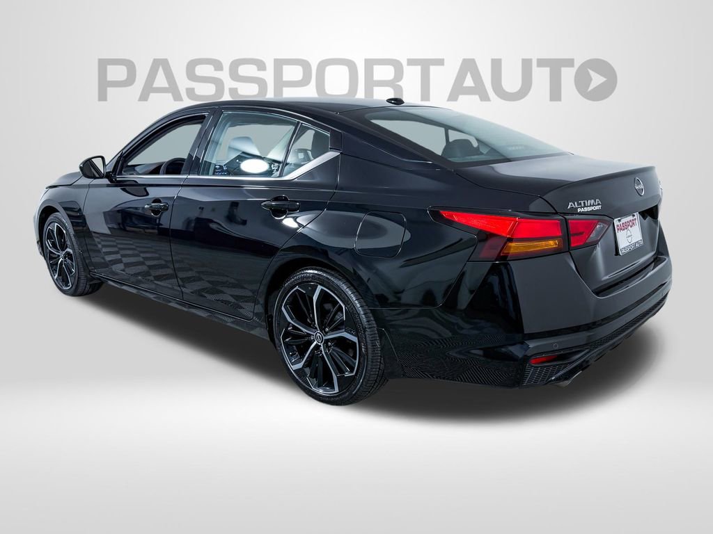 Certified 2024 Nissan Altima 2.5 SR image 7