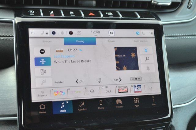 New 2025 Jeep Grand Cherokee Limited image 28