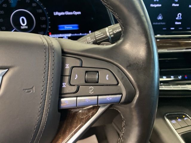 Used 2023 Cadillac Escalade ESV Premium Luxury Platinum AWD/4WD image 20