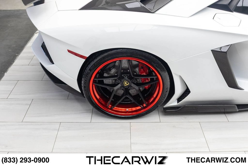 Used 2017 Lamborghini Aventador LP 700-4 AWD/4WD image 28