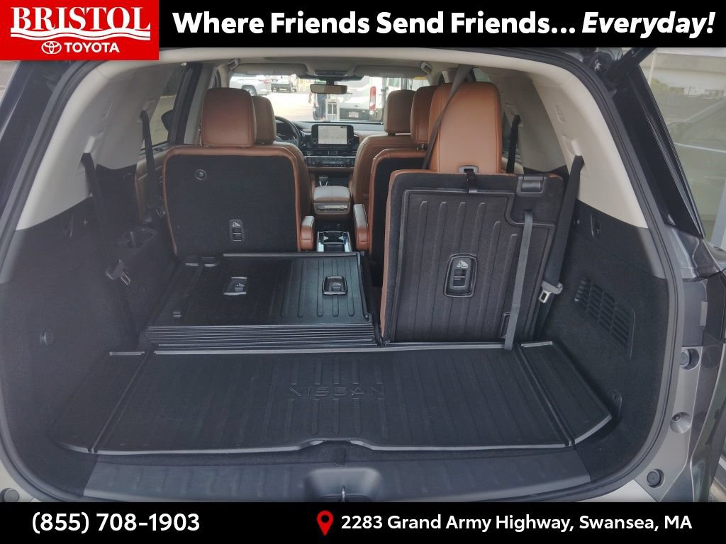 Used 2023 Nissan Pathfinder Platinum AWD/4WD image 35