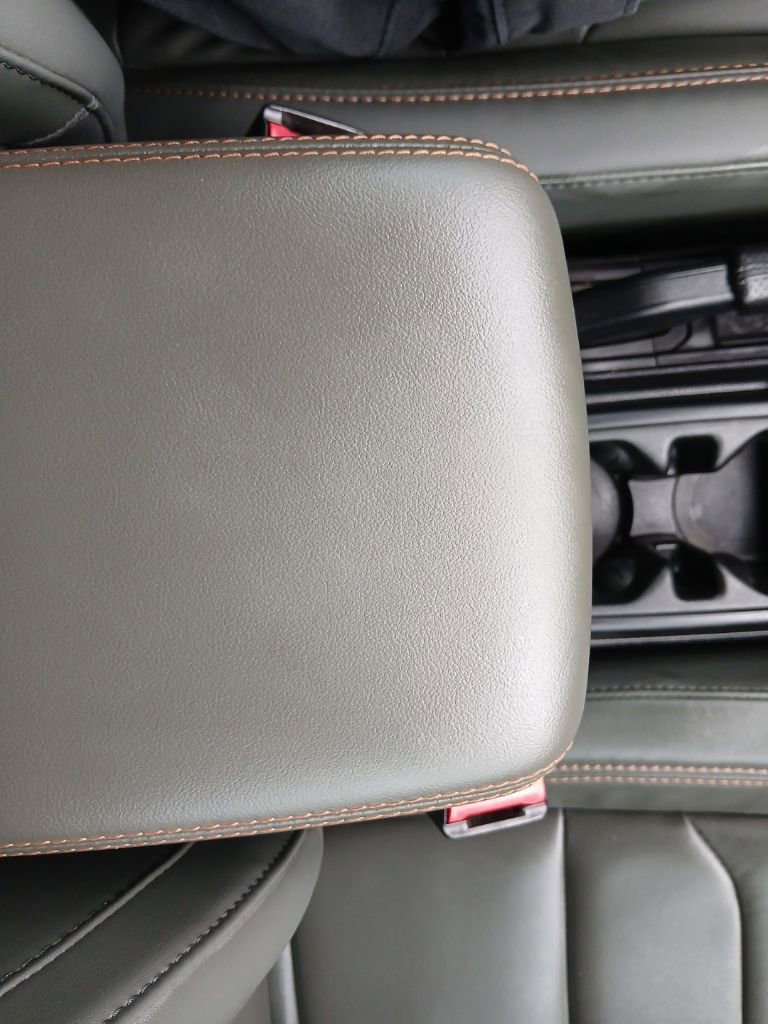 Used 2025 Jeep Gladiator Mojave w/ Convenience Group image 24