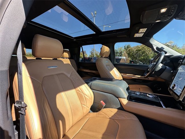 Certified 2022 Ford Expedition Max Platinum image 35