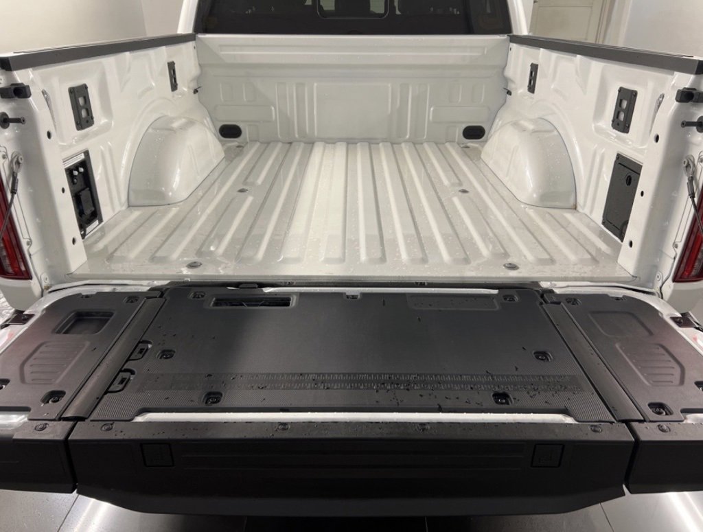 New 2025 Ford F150 Platinum w/ Equipment Group 703A Plus image 42