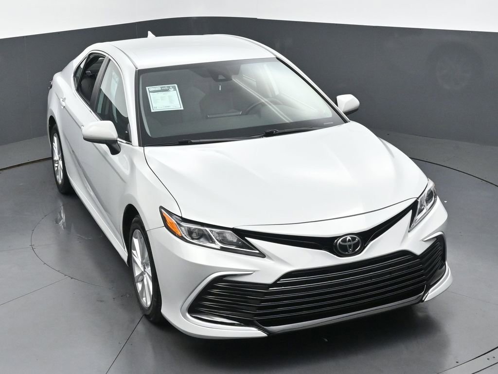 Used 2024 Toyota Camry LE FWD image 41