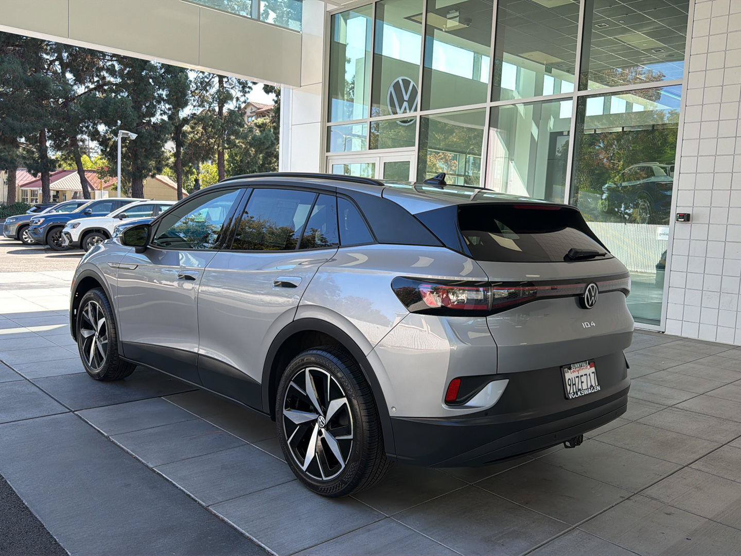 Certified 2023 Volkswagen ID.4 Pro S AWD/4WD image 3