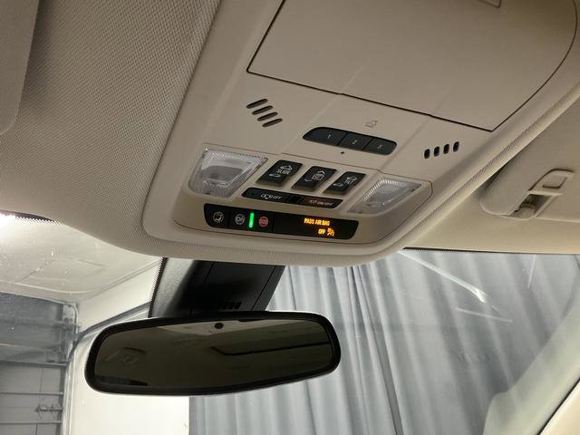 Used 2023 Buick Enclave Essence w/ Experience Buick Package image 28